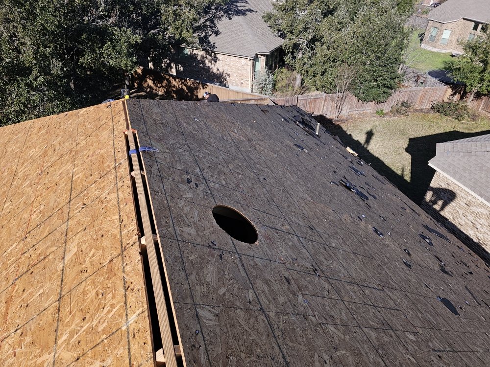 Slide of RDZ Roofing