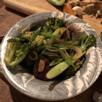 Mud Hen Water - Kunoa beef tongue and broccoli - Hawaiian Near Me - Honolulu, Hawaii Mud Hen Water - Kunoa beef tongue and broccoli - Hawaiian Near Me - Honolulu, Hawaii