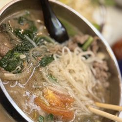 27, Phở Áp Chảo