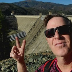 Shasta dam