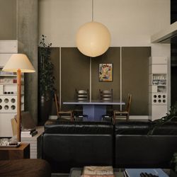 Noun - Interior of Noun