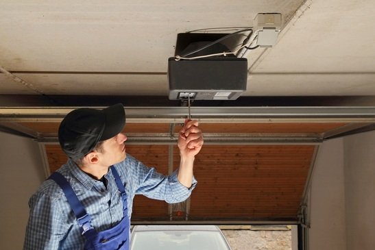 RD Garage Door Repair - Garage Door Contractor in Newton, MA