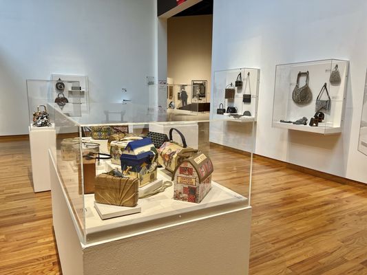 Fort Wayne Museum of Art by null