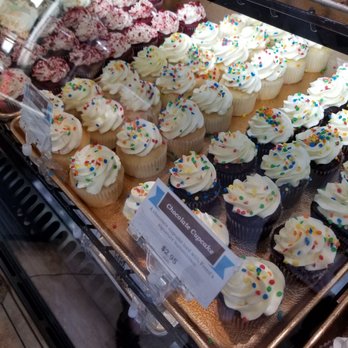 Freed's Bakery - Cupcakes - Bakeries Near Me - Las Vegas, Nevada Freed's Bakery - Cupcakes - Bakeries Near Me - Las Vegas, Nevada