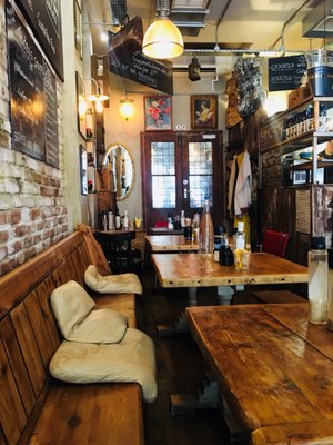 Golborne Deli & Wine Store by null