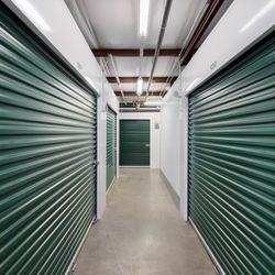 Storage Rentals of America