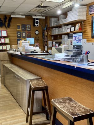 86 Street Photo & Portrait Studio by null