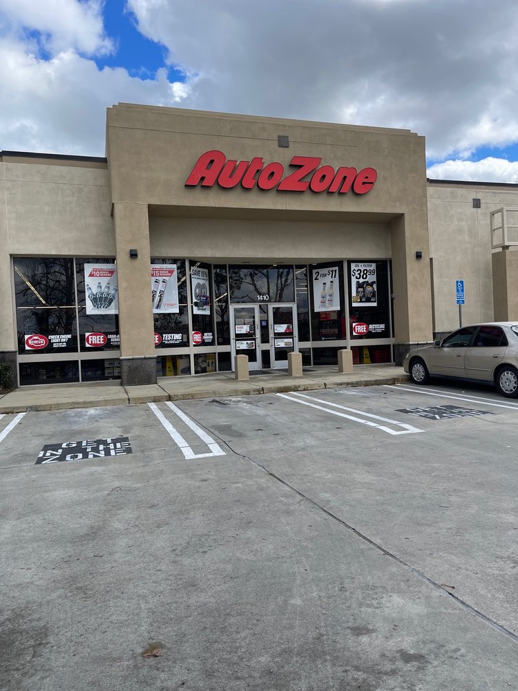 AUTOZONE Updated July 2024 57 Reviews 1410 Foothill Blvd, La