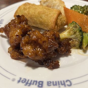 China Buffet - Have to try all of the standard options - Chinese Near Me - Greensboro, North Carolina