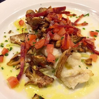 Bistrot Chaud-Vin - Roasted cod filet with chorizo and chanterelles. - French Near Me - Nice, 06