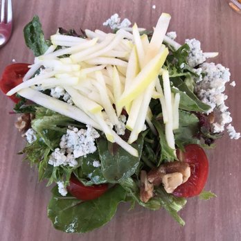 Del Ray Cafe - Salad with pears blue cheese tomato walnuts - French Near Me - Alexandria, Virginia Del Ray Cafe - Salad with pears blue cheese tomato walnuts - French Near Me - Alexandria, Virginia