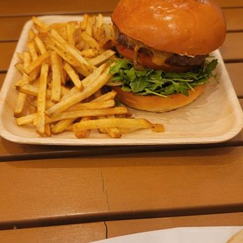 Wild Carvery - Smash Burger w/ their fresh fries - Breakfast & Brunch Near Me - Burbank, California