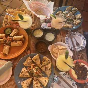 El Tiempo Cantina - Webster - Tex-Mex Near Me - Webster, Texas