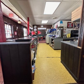 Pizza Barn - Pizza Near Me - Paris, Arkansas