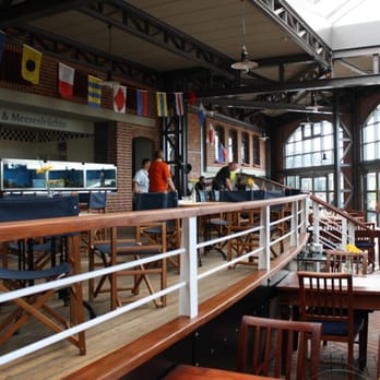 Dömitzer Hafen Gastronomie - an Himmelfahrt war noch nicht alles geöffnet - German Near Me - Dömitz, MV Dömitzer Hafen Gastronomie - an Himmelfahrt war noch nicht alles geöffnet - German Near Me - Dömitz, MV