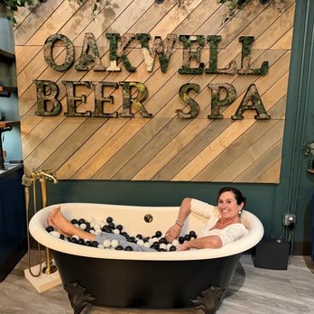 Oakwell Beer Spa - Beer Bar Near Me - Littleton, Colorado Oakwell Beer Spa - Beer Bar Near Me - Littleton, Colorado