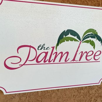 The Palm Tree Boutique - Sign outside their store - Women's Clothing Near Me - Grapevine, Texas
