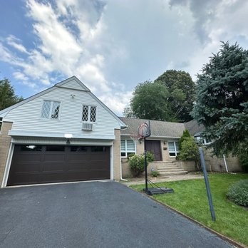 ValRiv Garage Door Services - Garage Door - Garage Door Services Near Me ValRiv Garage Door Services - Garage Door - Garage Door Services Near Me