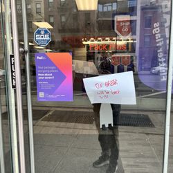FedEx Office Print & Ship Center - Sign saying on a break.