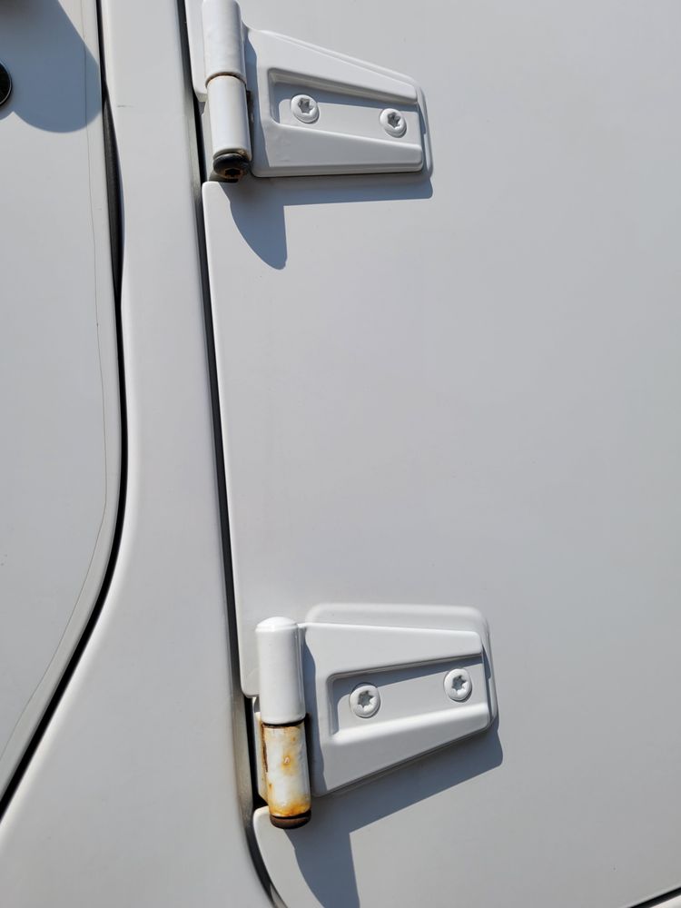 MIKE’S AUTO BODY Updated October 2024 38 Photos & 15 Reviews 535