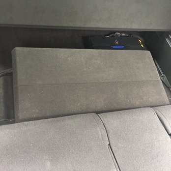 Audio Specialists - Woofer box and AMP fitment JL 12tw1 and JL RD900/5 - Car Stereo Installation Near Me - Clarksville, Tennessee Audio Specialists - Woofer box and AMP fitment JL 12tw1 and JL RD900/5 - Car Stereo Installation Near Me - Clarksville, Tennessee