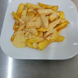 EisenBurger - Chili Cheese Pommes
