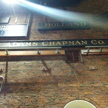 Faneuil Hall - Signs for decor - Landmarks & Historical Buildings Near Me - Boston, Massachusetts