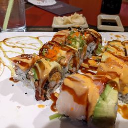 Rolls recommended by staff were delicious.