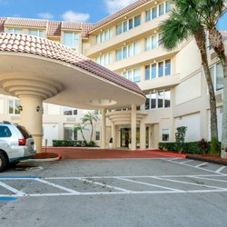 The Atrium at Boca Raton by Atlas Senior Living - The Atrium at Boca Raton, Assisted Living & Memory Care | Entrance