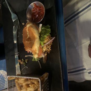 CRUDA Mariscos & Oyster Bar - Surf n turf burger was delicious - Mexican Near Me - Tucson, Arizona CRUDA Mariscos & Oyster Bar - Surf n turf burger was delicious - Mexican Near Me - Tucson, Arizona