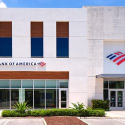 Bank of America Financial Center - Storefront
