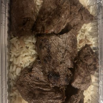 Highland Grill And Pizzeria - Steak Tips Dinner - Pizza Near Me - Braintree, Massachusetts