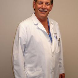 Pioneer Foot Care - Dr. Clinton Lowery DPM Offices: Cranberry, Gibsonia, Wexford