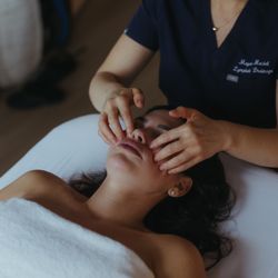 Mayara Maciel Lymphatic Drainage