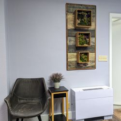 Everybody Physical Therapy - Waiting Area