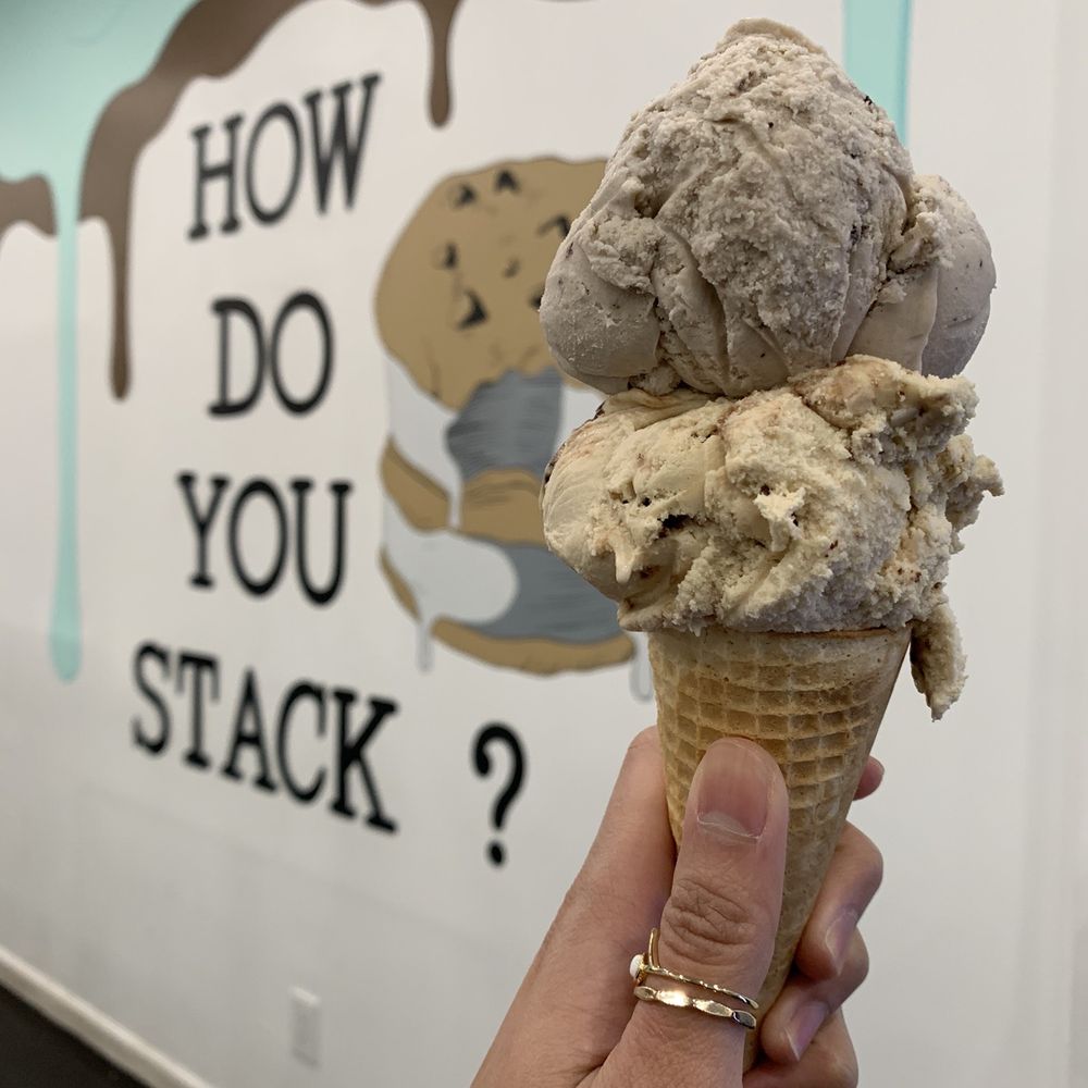 Stack Creamery - Mudslide and cookies and cream - Desserts Near Me - Westwood, New Jersey Stack Creamery - Mudslide and cookies and cream - Desserts Near Me - Westwood, New Jersey