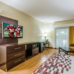 Red Roof Inn & Conference Center Wichita Airport