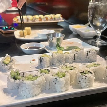 Shiku Sushi - Cucumber roll x Avocado roll x Tofu Geisha Specialty Roll (furthest) - Sushi Bars Near Me - La Jolla, California Shiku Sushi - Cucumber roll x Avocado roll x Tofu Geisha Specialty Roll (furthest) - Sushi Bars Near Me - La Jolla, California