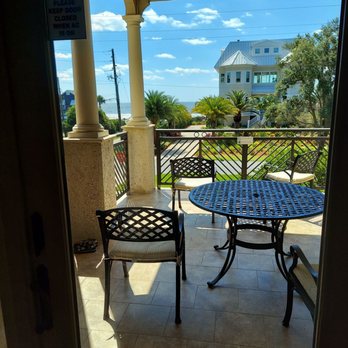 Sea Gate Inn - Balcony - Hotels Near Me - St Simons Island, Georgia Sea Gate Inn - Balcony - Hotels Near Me - St Simons Island, Georgia