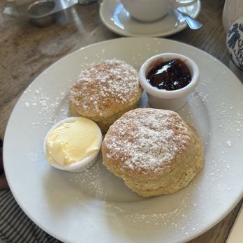 Sally Lunn's Historic Eating House - Museums Near Me - Bath, BAS Sally Lunn's Historic Eating House - Museums Near Me - Bath, BAS