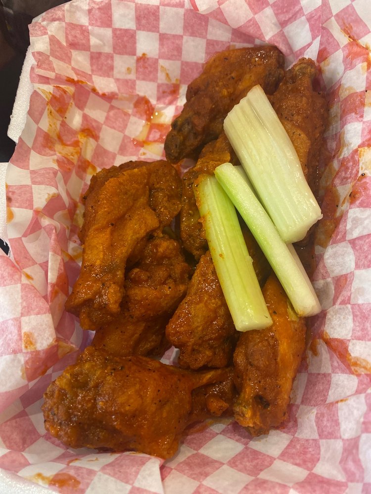 AMERICA’S BEST WINGS 12 Reviews 905 Town Center Blvd, Clayton