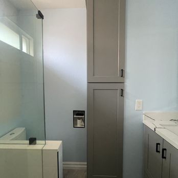 Renaissance Kitchens, Bath & Flooring - bathroom - Flooring Near Me - Orange, California