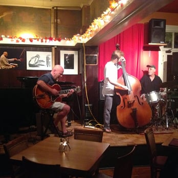 Deer Head Inn - Jazz concert - Jazz & Blues Near Me - Delaware Water Gap, Pennsylvania
