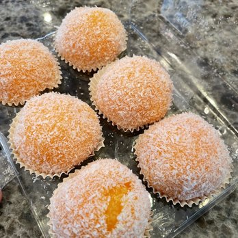 Hui Lau Shan - C1. Mango Mochi - Desserts Near Me - Berkeley, California Hui Lau Shan - C1. Mango Mochi - Desserts Near Me - Berkeley, California