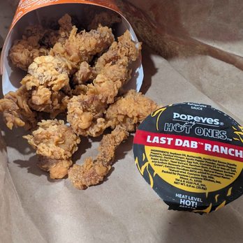 Popeyes - Fast Food Near Me - Newton, Massachusetts Popeyes - Fast Food Near Me - Newton, Massachusetts