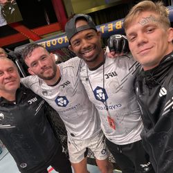 Dill’s Combat Systems - Cornering Bill Algeo @ UFC