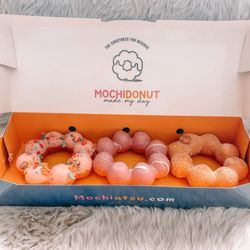 Mochiatsu Media - Mochi Donuts