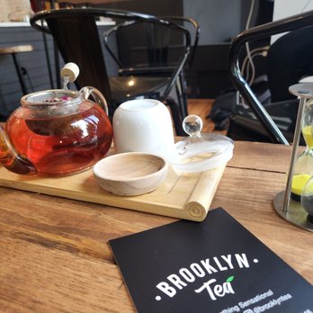 Brooklyn Tea - Love the hot pot set up - Tea Rooms Near Me - Brooklyn, New York