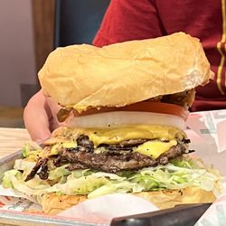 Jakes Burgers and Beer