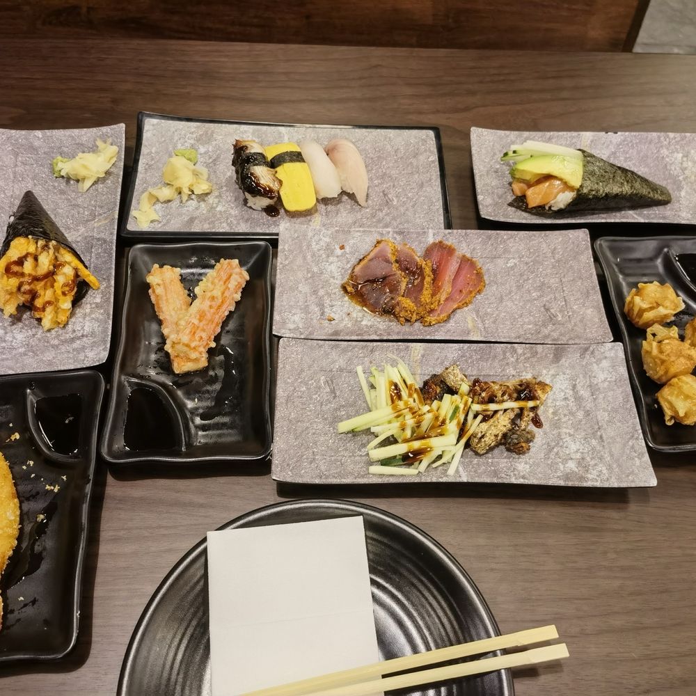 Sushi Kingdom - Sushi Bars Near Me - Glen Allen, Virginia Sushi Kingdom - Sushi Bars Near Me - Glen Allen, Virginia